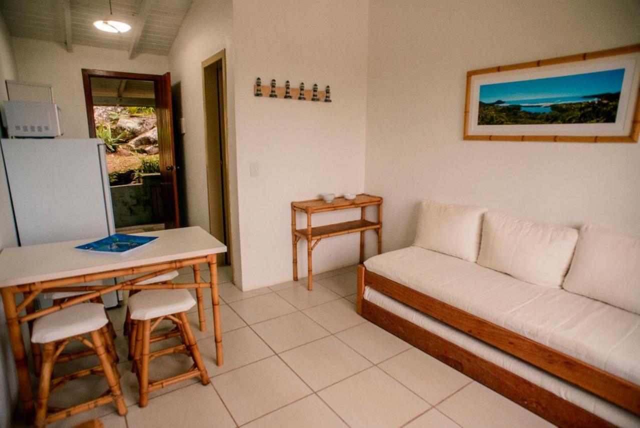 Condominio Aldeia Dos Anjosdo Rosa Прайя-ду-Роза Экстерьер фото